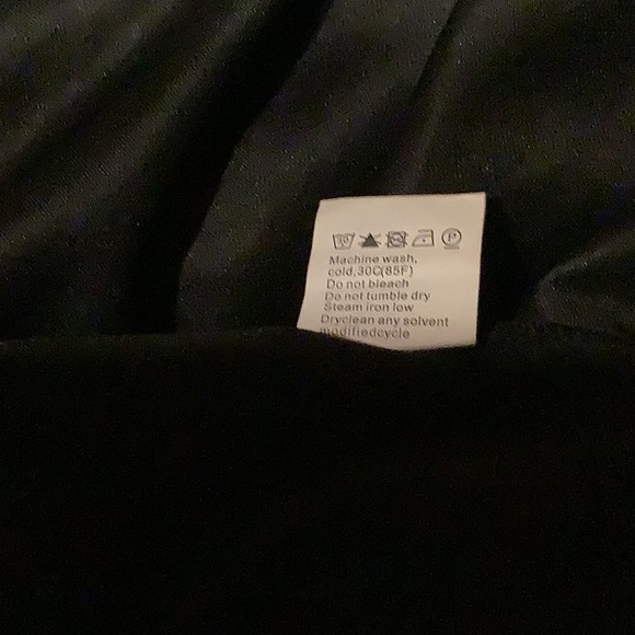 NWOT, never worn, black slip on jumpsuit, xl - Picture 6 of 8